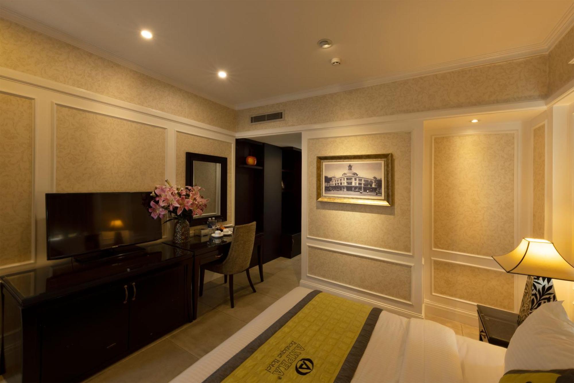 Anpha Boutique Hotel Хошимин Екстериор снимка